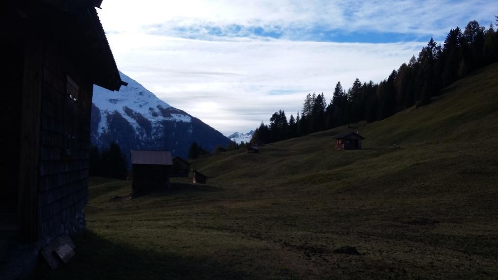 Appartamento Haus Mattle Pettneu am Arlberg Esterno foto